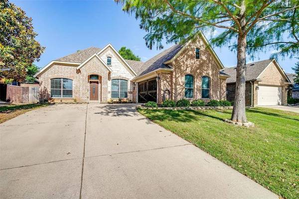 920 Monticello Drive, Burleson, TX 76028