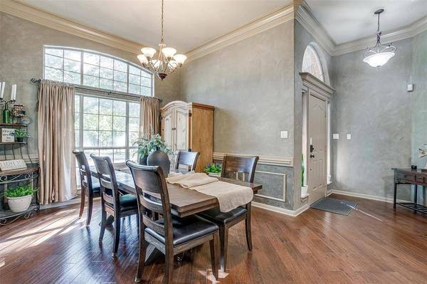 1201 W Buffalo Trail, Joshua, TX 76058