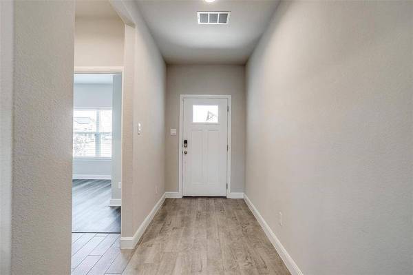 600 Trinity Park Trail, Alvarado, TX 76009