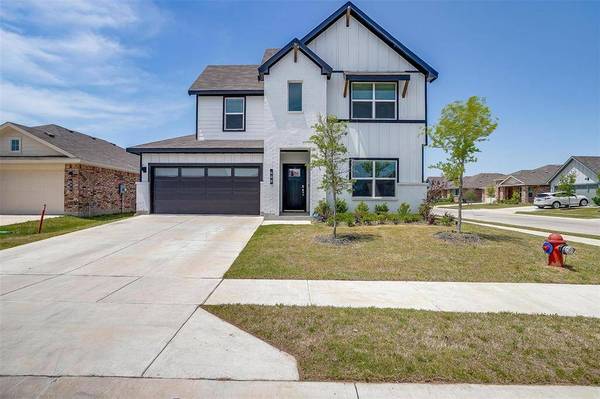 600 Trinity Park Trail, Alvarado, TX 76009