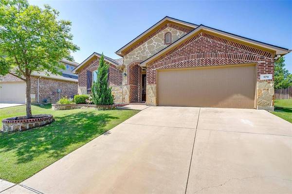 378 Coral Vine Lane, Burleson, TX 76028