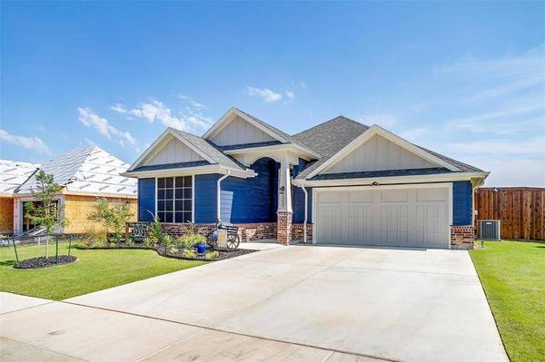 1733 Reverie Road, Burleson, TX 76028