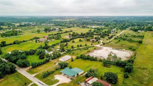 4616 E Renfro Street, Alvarado, TX 76009