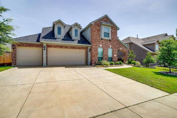 1024 Robles Way, Burleson, TX 76028