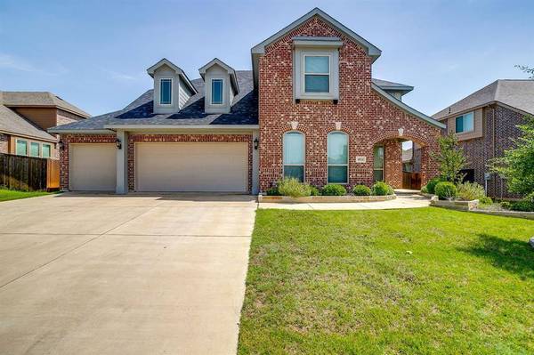 1024 Robles Way, Burleson, TX 76028