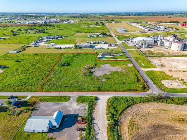 3617 County Road 902, Cleburne, TX 76058