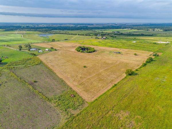 9325 Fm 2258, Grandview, TX 76050