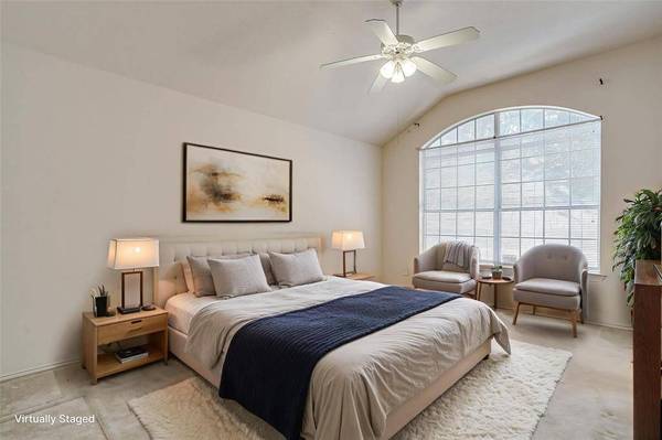 2742 Lakeside Drive, Burleson, TX 76028