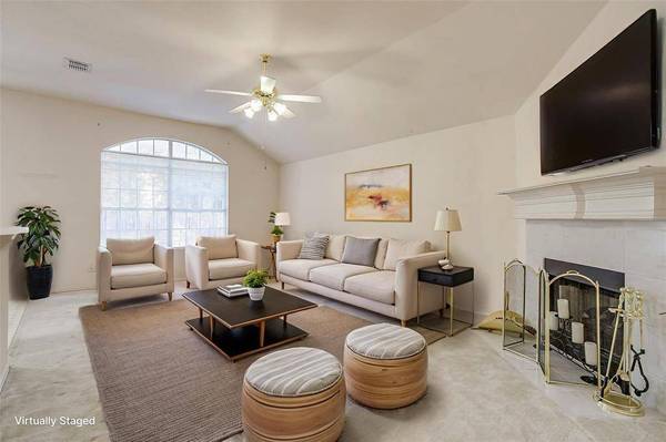 2742 Lakeside Drive, Burleson, TX 76028