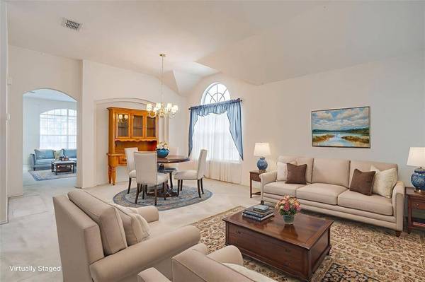 2742 Lakeside Drive, Burleson, TX 76028