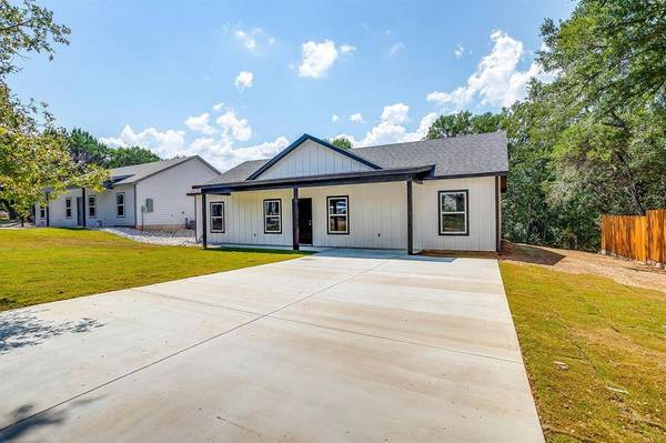 9316 Apache Trail, Rio Vista, TX 76093