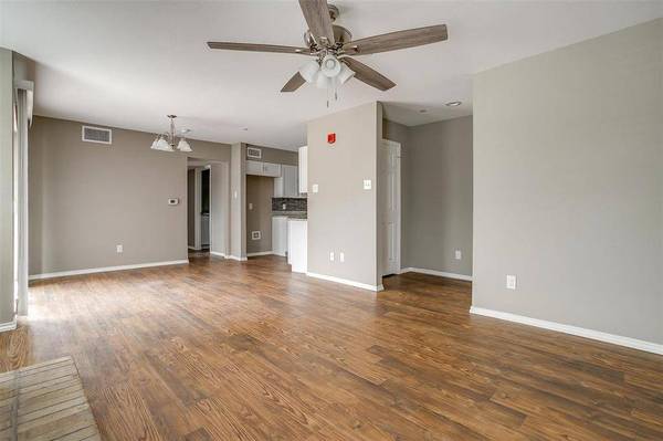 5806 Marvin Loving Drive #212, Garland, TX 75043
