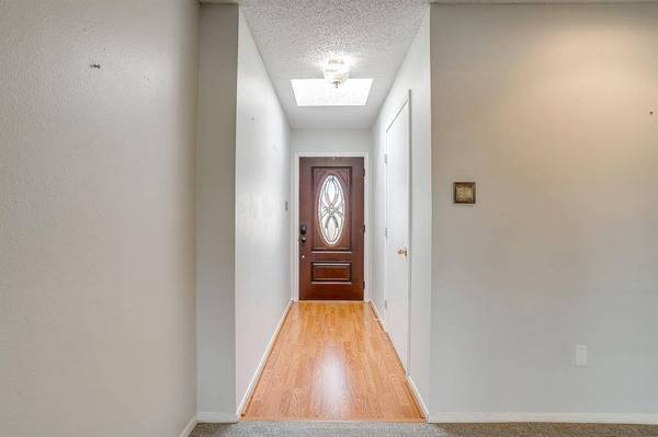500 Berkshire Court, Burleson, TX 76028