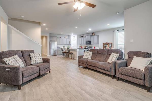 1824 Millbrae Road, Cleburne, TX 76033