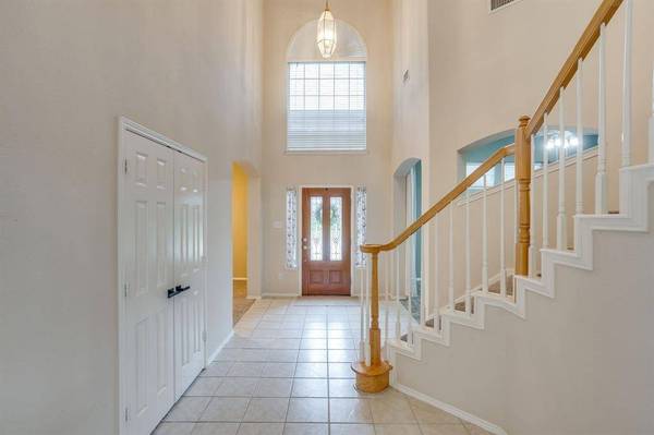 801 Timberwolf Court, Crowley, TX 76036