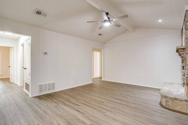 7924 Lazy Brook Drive, Watauga, TX 76148