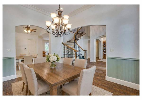 711 Flamingo Circle, Burleson, TX 76028