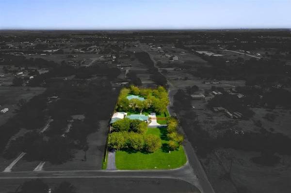 4500 Highland Trail, Joshua, TX 76058