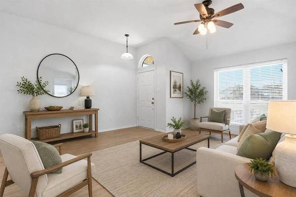 731 Hill Meadow Drive, Midlothian, TX 76065