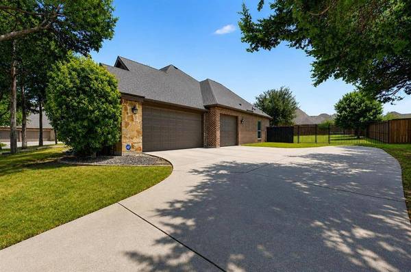 133 Claremont Drive, Ovilla, TX 75154