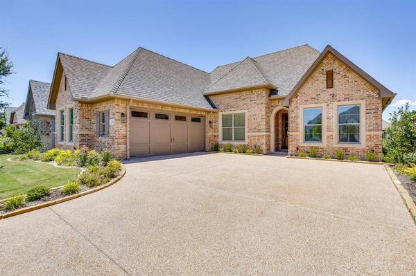 2716 River Path Court, Burleson, TX 76028