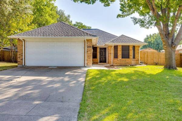 1200 Windy Meadows Drive, Burleson, TX 76028