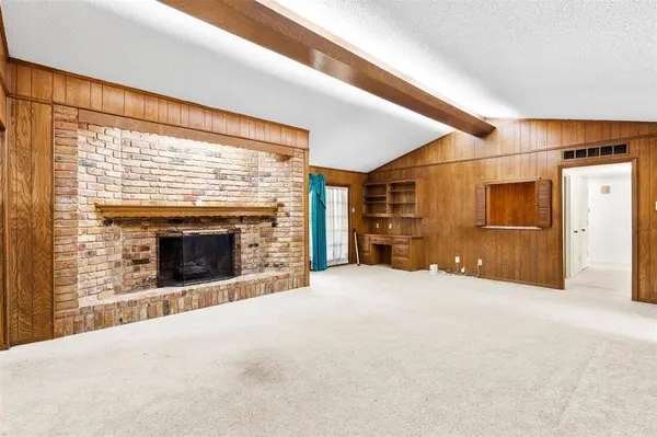 4945 Chilton Drive, Dallas, TX 75227