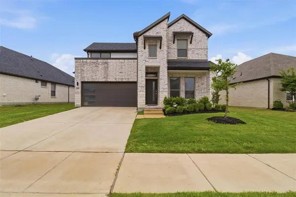 129 Chase Creek Drive, Lavon, TX 75166
