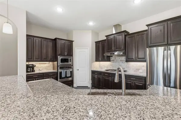 210 Covington Drive, Wylie, TX 75098