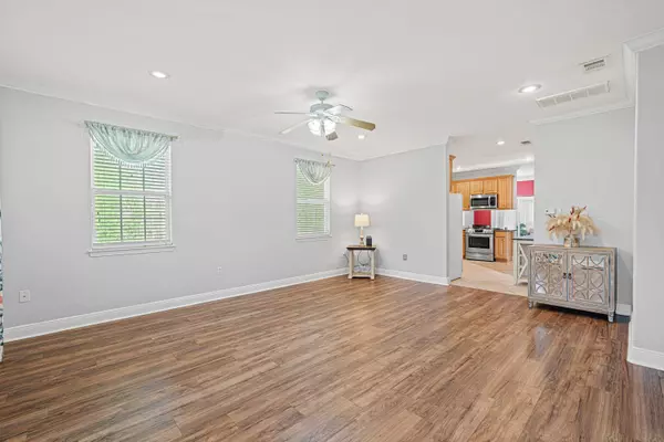 56 Quail Court, Freeport, FL 32439