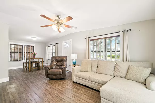 1495 Hickory Street, Niceville, FL 32578