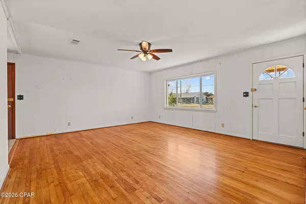 1426 David AVE, Panama City, FL 32404