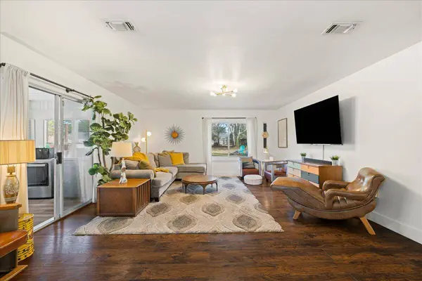 8724 Laredo ST, Navarre, FL 32566