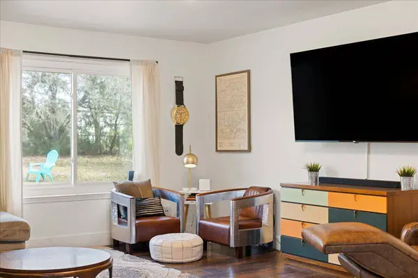 8724 Laredo ST, Navarre, FL 32566