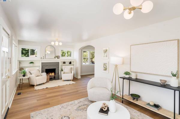 4400 Virginia Ave, Oakland, CA 94619