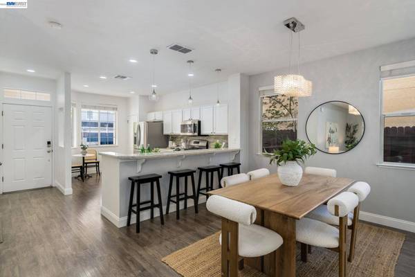 25528 Conley Downs Dr, Castro Valley, CA 94552