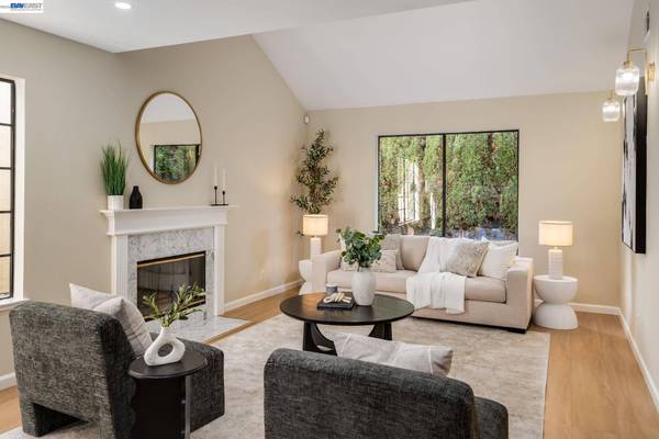 21297 Justco Ln, Castro Valley, CA 94552