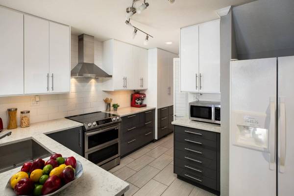 1925 Winding Creek CT, San Jose, CA 95148