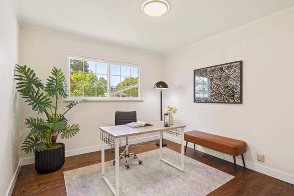 4889 Clarendon DR, San Jose, CA 95129