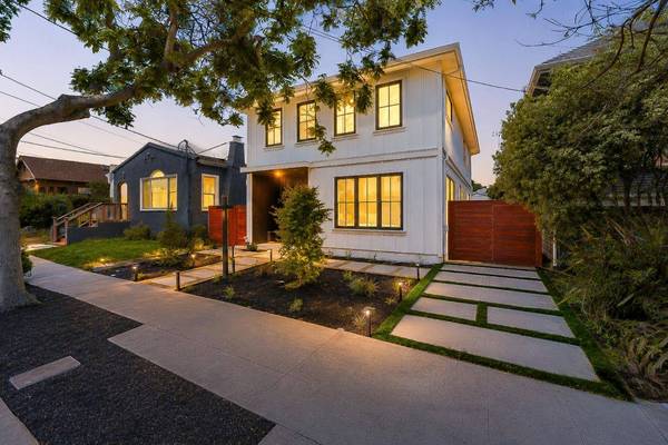 2753 Mathews ST, Berkeley, CA 94702