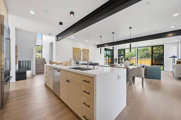11841 Southwood DR, Saratoga, CA 95070