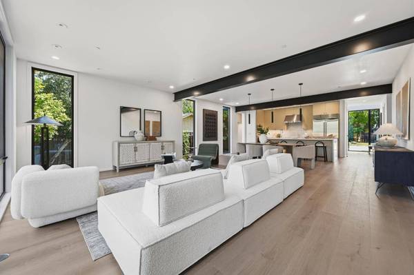 11841 Southwood DR, Saratoga, CA 95070