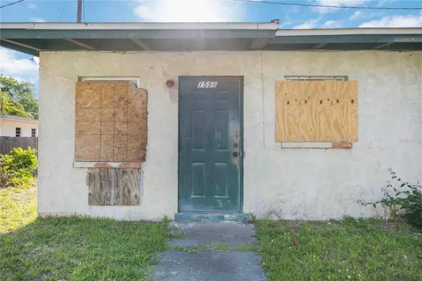 1556 25TH ST, Sarasota, FL 34234