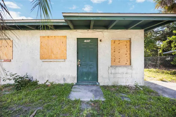 1556 25TH ST, Sarasota, FL 34234