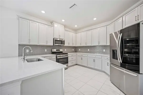 5430 SUMMIT GLN, Bradenton, FL 34203