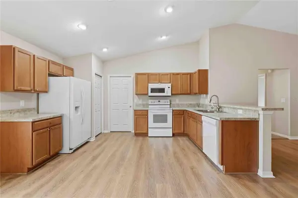3214 52ND CIR E, Palmetto, FL 34221
