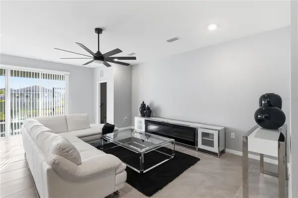 5308 GRANITE DUST PL, Palmetto, FL 34221