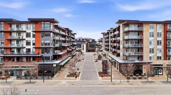 122 Mahogany Centre SE #132, Calgary, AB T3M 2Y1