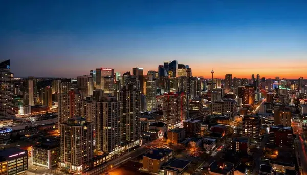 1118 12 AVE SW #1902, Calgary, AB T2R 0P4