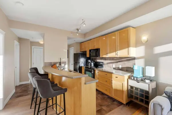 990 Centre AVE NE #536, Calgary, AB T2E 2M9